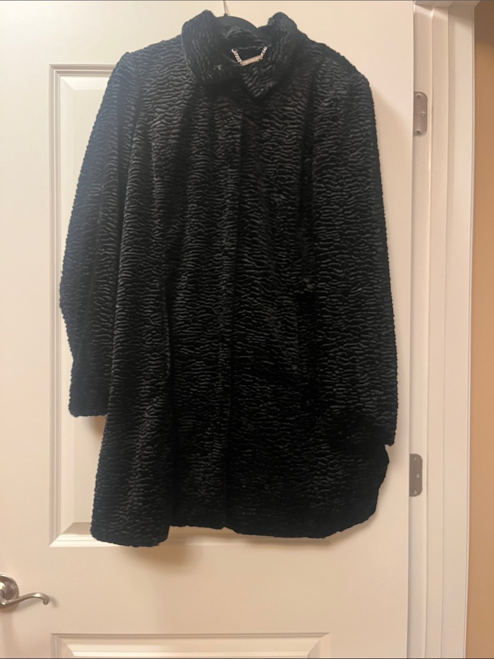 White House Black Market Black Faux Fur Textured Coat